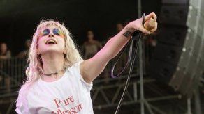 Hayley Williams pide la retirada de su canción Misery Business de las listas de reproducción