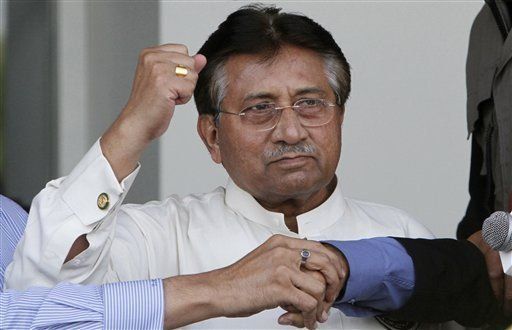 Expresidente regresa a Pakistán desde el exilio