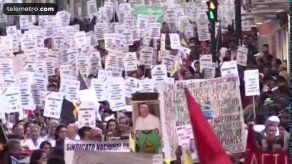 Oficialismo y oposición reeditan pulso en la calle a días de visita del papa Oficialismo y oposición reeditan pulso en la calle a días de visita del papa