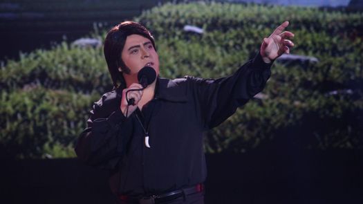 Nino Bravo en su primera presentación en la gran final de Yo Me Llamo 2021.