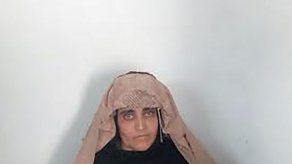 Gobierno paquistaní trata de liberar a mujer afgana de National Geographic