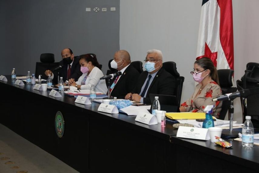 Las reformas electorales están siendo discutidas en primer debate por la Comisión de Gobierno