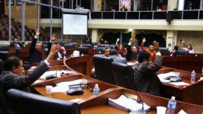 Devuelven a primer debate proyecto 564 sobre fideicomiso del CBP