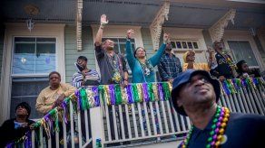 Disfrazados y listos: Nueva Orleans celebra el Mardi Gras