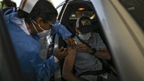 En Panamá han sido aplicadas 672,159 dosis de vacuna contra la COVID-19.