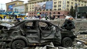 Rusia intensifica ofensiva en Ucrania con bombardeo contra Járkov