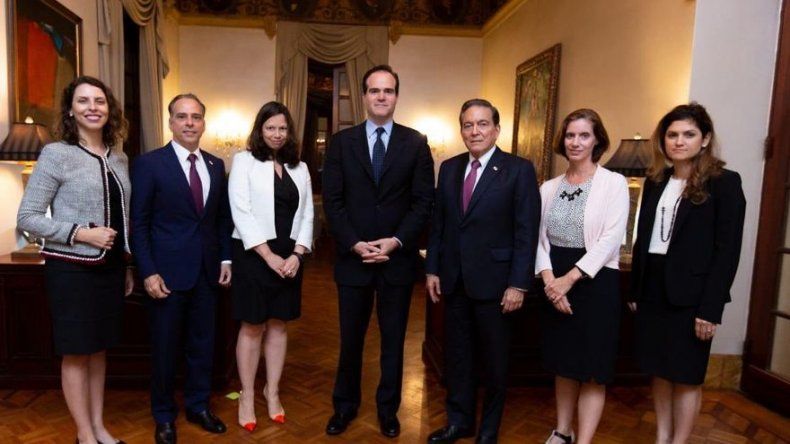 Cortizo se reunió con director del Consejo de Seguridad Nacional de EEUU para Occidente