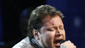 Leonel García retoma intimidad en Todas mías