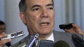 Venezuela pide a Colombia resolver la crisis en familia y no en organismos