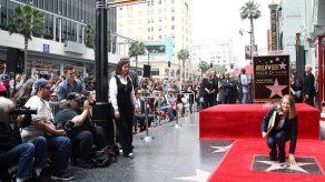 Jodie Foster desvela su estrella en el Paseo de la Fama de Hollywood
