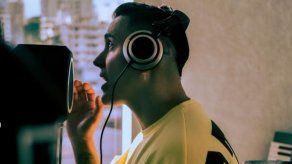Joey Montana le da la oportunidad a nuevos talentos de grabar en su estudio