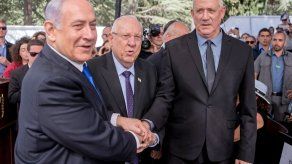 Presidente de Israel quiere gobierno estable que incluya partidos de Netanyahu y Gantz
