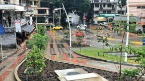 Reabren vialidad de la Plaza Einstein para la circulación de conductores