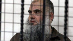 Abu Qatada sale de prisión tras ser absuelto de terrorismo en Jordania