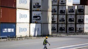 Japón sale de la recesión