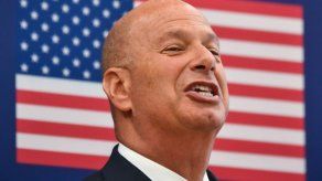 Testigo clave en caso Ucrania comparecerá ante Congreso pese a veto de Trump