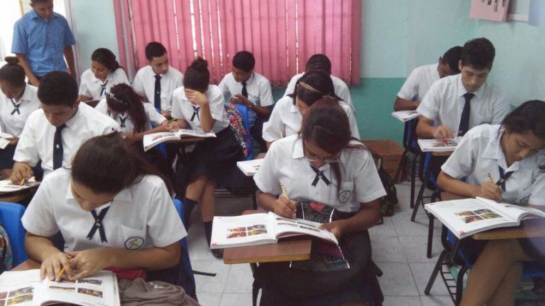 Meduca presenta informe sobre avances del programa Panamá Bilingüe