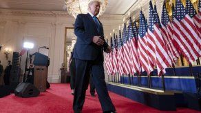 CHRIS KLEPONIS / POOL