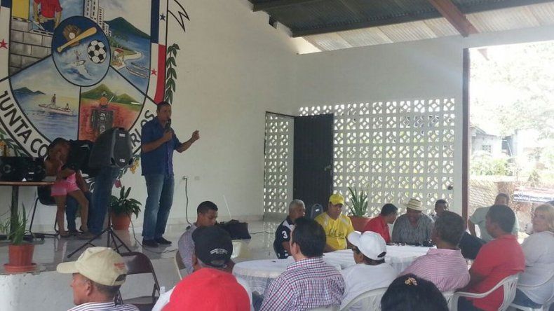 Dirigentes y miembros del PRD se reúnen  en San Carlos