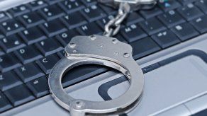 Un hombre británico es obligado a avisar a la policía antes de tener sexo