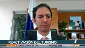 Eskildsen destaca ventajas de los vuelos fijos de la aerolínea Air Transat