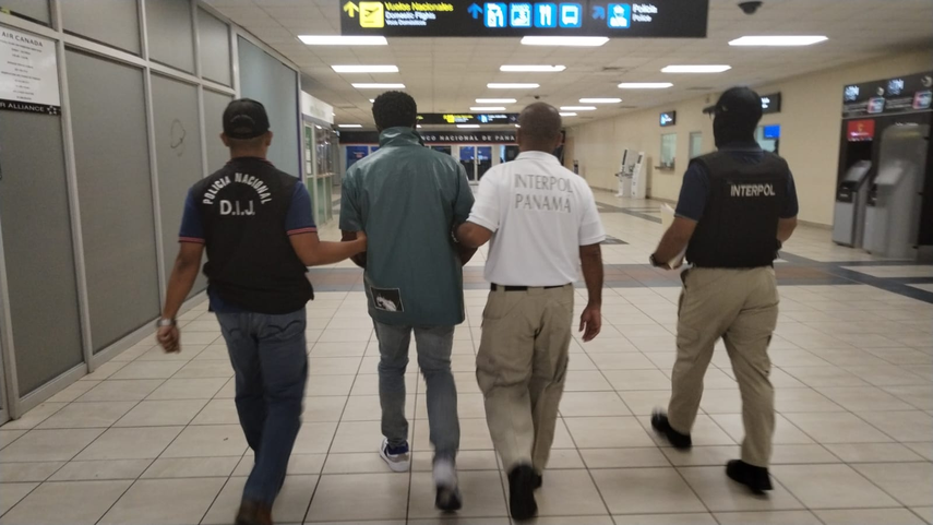 Traslado del hombre a Estados Unidos esde el Aeropuerto de Tocumen