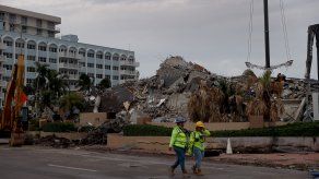 Ruinas del edificio Champlain Towers South.