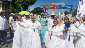 Desfile de las Mil Polleras 2024: El folklore y tradición se apoderó de Las Tablas. Foto/ Kathy Caicedo.