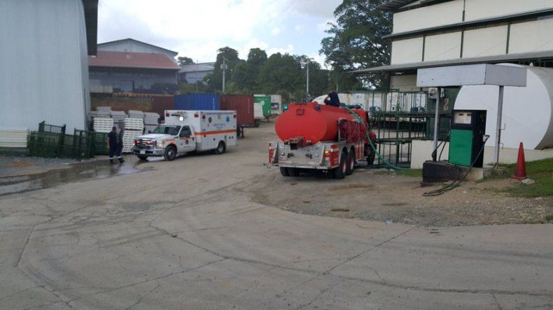 Bomberos controlan incendio en bodegas de empresa en Tocumen