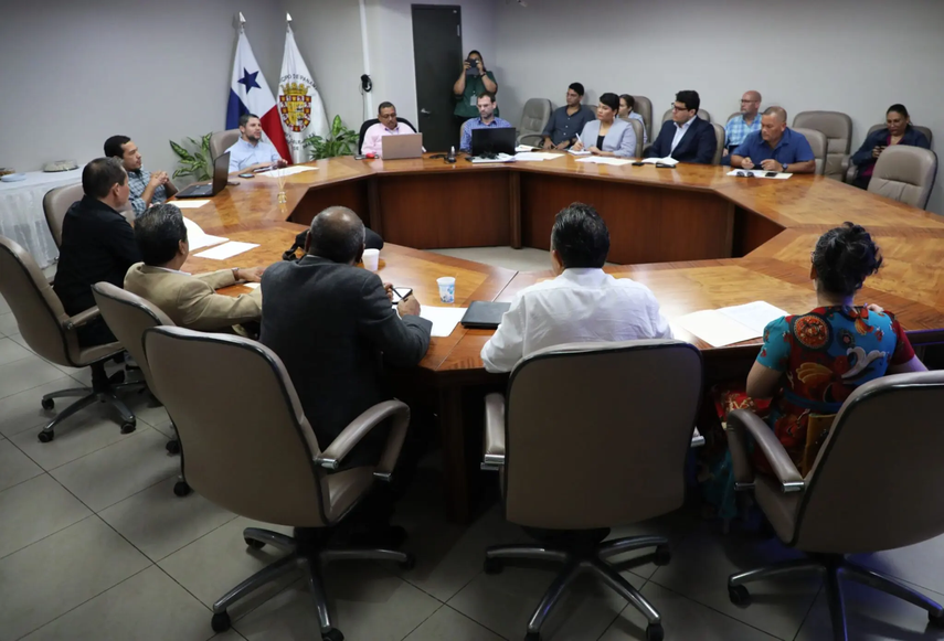 La Alcaldía de Panamá continua su labor conducente al establecimiento de la zonificación (usos de suelo) para el corregimiento de San Francisco. La Alcaldía de Panamá continua su labor conducente al establecimiento de la zonificación (usos de suelo) para el corregimiento de San Francisco.
