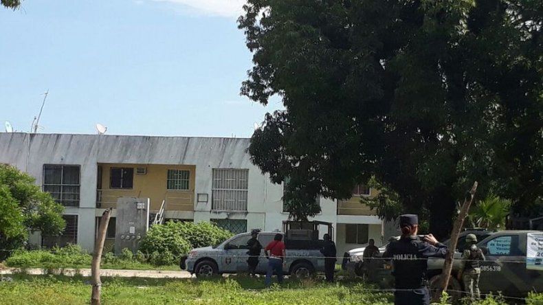 Hallan 6 cuerpos en fosa clandestina de exclusiva zona mexicana de Acapulco