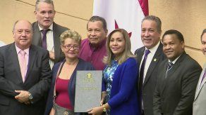 Aprueban en tercer debate proyecto que otorga bono extraordinario a jubilados