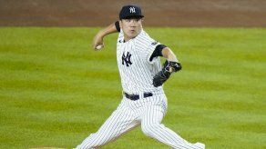 Tanaka se marcha de los Yankees y regresa a Japón