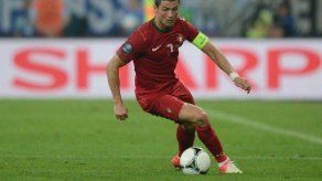 Portugal confía en Cristiano ante el muro danés