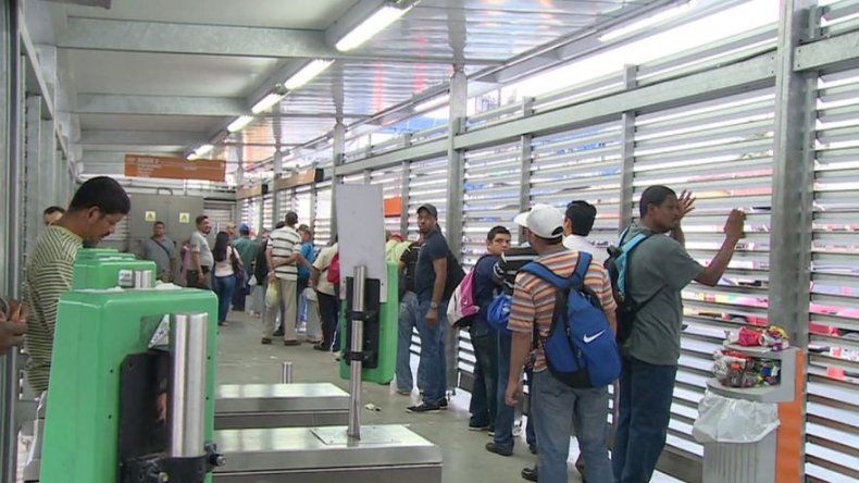 Demanda de nulidad de contrato es presentada en contra de Mi Bus