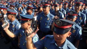 Policía filipina usará pañales durante visita del Papa