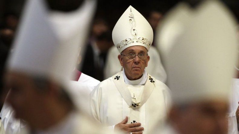 Alistan matrimonios masivos para recibir al Papa en Bolivia
