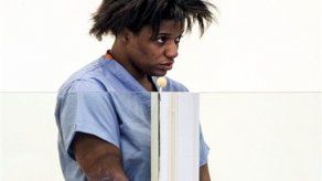 Mujer acusada de tratar de matar a sus hijos en Massachusetts