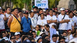 Más de un millón de manifestantes en Filipinas contra la destitución de la vicepresidenta&nbsp; Sara  Duterte.