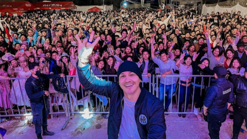 Flex enamora a Bolivia