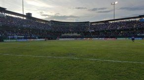 Tauro y Veragüense empataron 1-1 en el Omar Torrijos