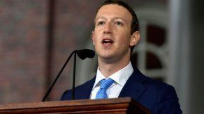Facebook dará al Congreso información sobre publicidades vinculadas a Rusia