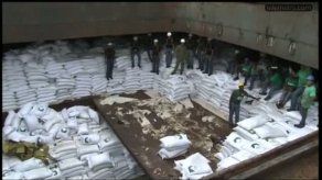 Martinelli inspecciona revisión de bodegas del buque norcoreano