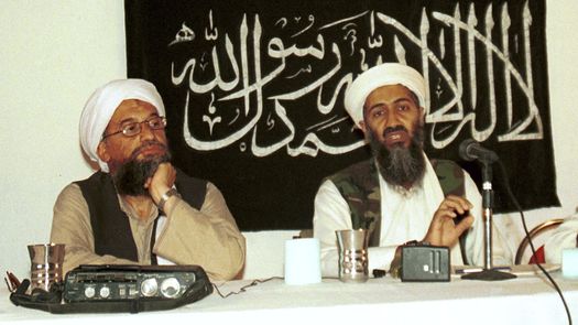 “El asesinato de Ayman al-Zawahri ha planteado muchos interrogantes, dijo un funcionario de la inteligencia paquistaní.