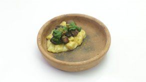 Corazón de Res al Curry y Lengua Guisada - Grupo Rojo