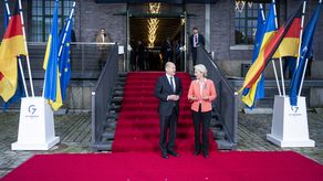 El canciller de Alemania, Olaf Scholz y&nbsp; la presidenta de la Comisión Europea, Ursula von der Leyen.