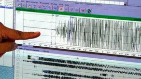 Fuerte sismo de magnitud 6