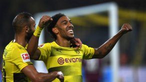 Borussia Dortmund golea 6-1 al Gladbach con tres de Aubameyang