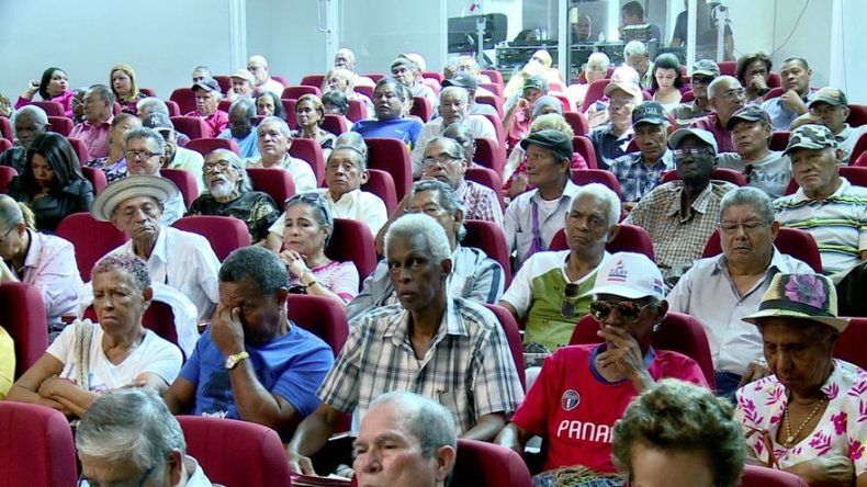 Asamblea Nacional aprobó en primer debate pago del bono a jubilados