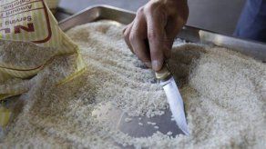 Ecuador prevé vender más de 50.000 toneladas de arroz a Colombia en 2019